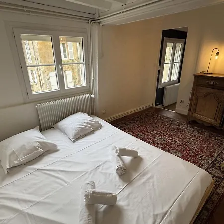 Holiday home Maison Nature Renovee Choisy-au-Bac