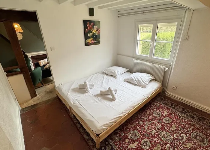 Maison Nature Renovee Holiday home *